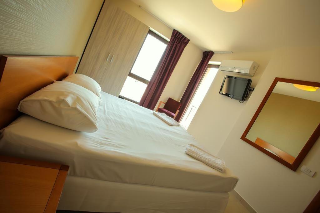 Hotel Cochet Navodari Dış mekan fotoğraf