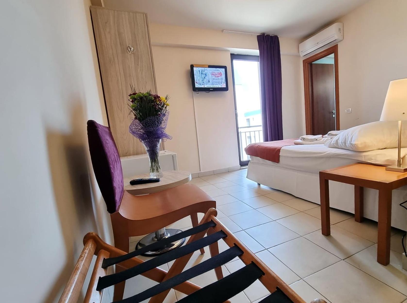 Hotel Cochet Navodari Dış mekan fotoğraf